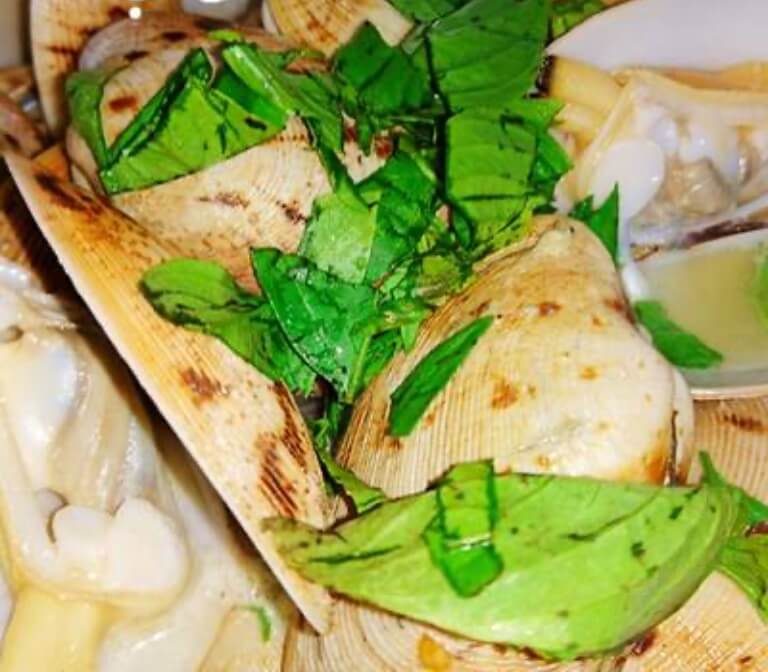 Món sò lụa xào luôn được yêu thích bởi chỉ cần một chút biến tấu nhỏ trong nguyên liệu là đã có thể tạo ra hương vị khác nhau cho món ăn